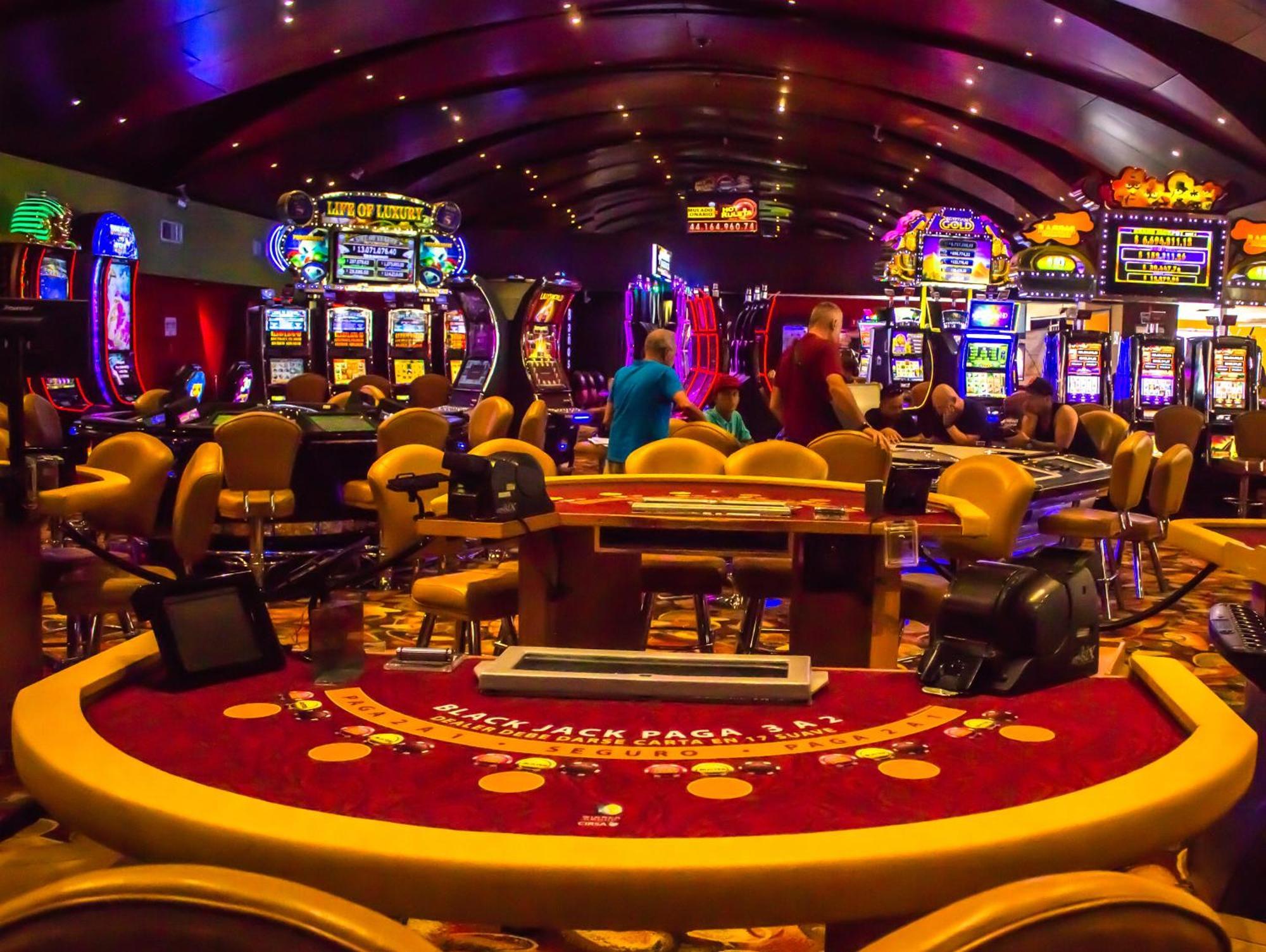 Hotel Almirante Cartagena Colombia Exterior foto Casino Slots